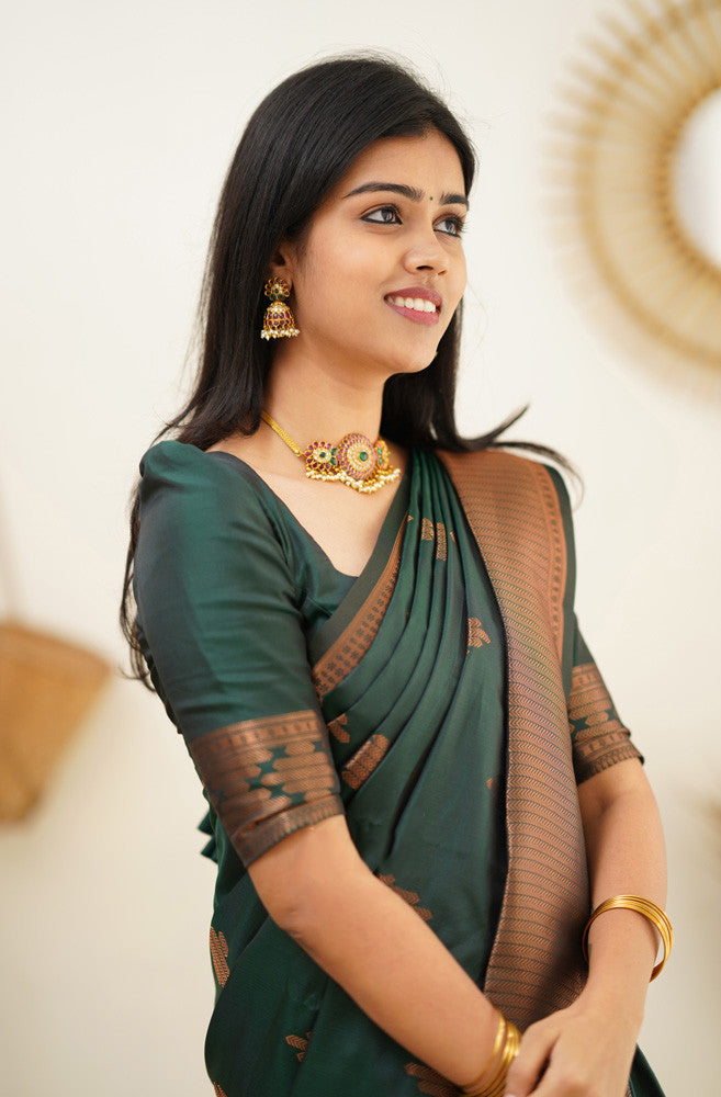 Invaluable Dark Green Soft Silk Saree With Desiring Blouse Piece