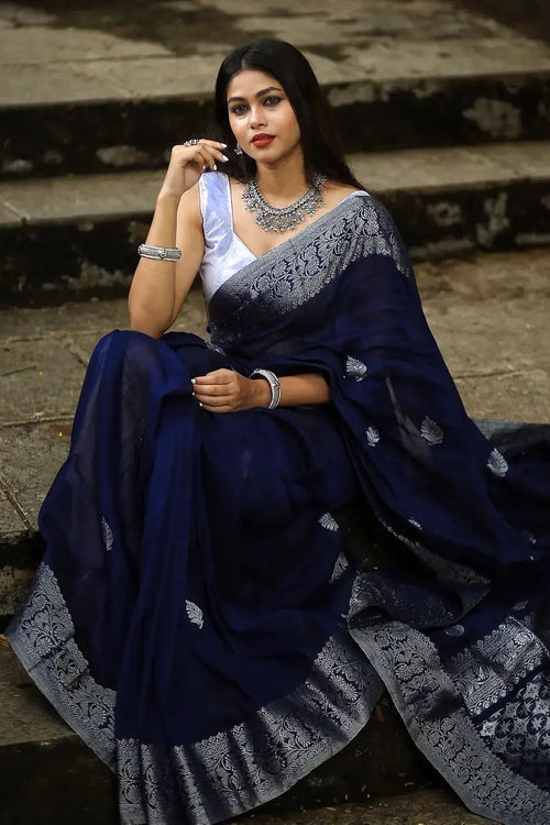 Load image into Gallery viewer, Charming Navy Blue Soft Banarasi  Silk Saree With Glowing Blouse Piece
