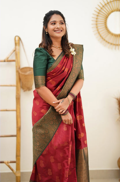 Elision Maroon Soft Silk Saree With Lassitude Blouse Piece
