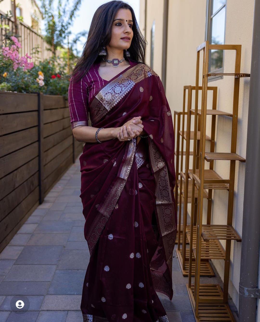 Efflorescence Maroon Soft Banarasi Silk Saree With Unique Blouse Piece